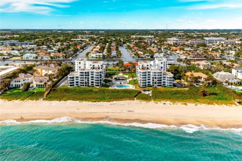 Condo in Highland Beach, Florida, 2 bedrooms  № 2005298 - photo 4
