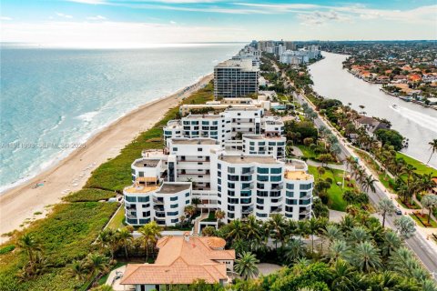 Condo in Highland Beach, Florida, 2 bedrooms  № 2005298 - photo 9