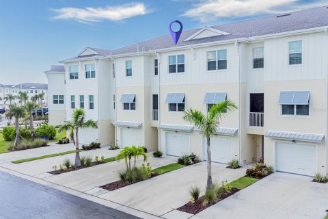 Touwnhouse à vendre à Seminole, Floride: 3 chambres, 203.36 m2 № 1919012 - photo 6