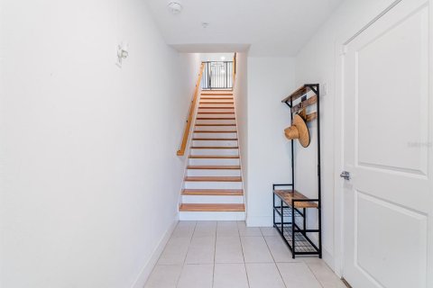 Touwnhouse à vendre à Seminole, Floride: 3 chambres, 203.36 m2 № 1919012 - photo 8