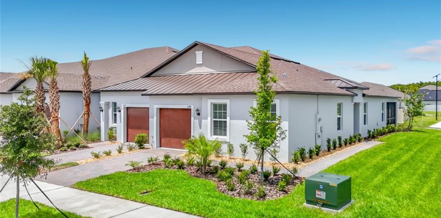 Casa en New Port Richey, Florida 2 dormitorios, 149.85 m2 № 2197715