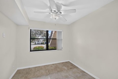 Copropriété à louer à Lake Worth, Floride: 2 chambres, 97.45 m2 № 2390090 - photo 14