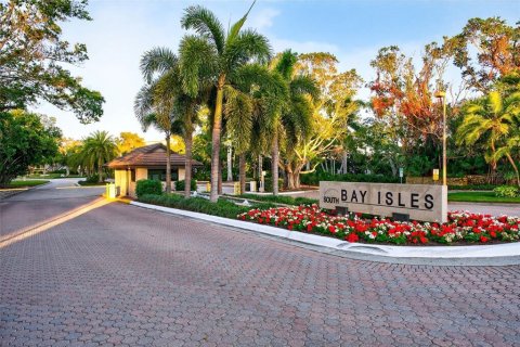 House in Longboat Key, Florida 4 bedrooms, 391.03 sq.m. № 2093234 - photo 8