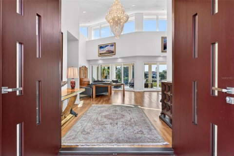 House in Longboat Key, Florida 4 bedrooms, 391.03 sq.m. № 2093234 - photo 10