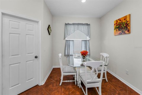 House in Land O' Lakes, Florida 3 bedrooms, 183.3 sq.m. № 1835673 - photo 20