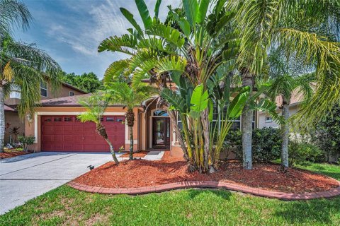 House in Land O' Lakes, Florida 3 bedrooms, 183.3 sq.m. № 1835673 - photo 29
