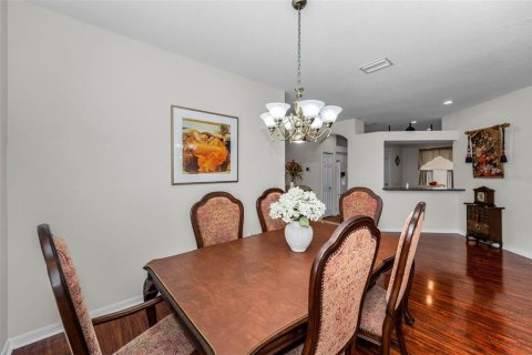 House in Land O' Lakes, Florida 3 bedrooms, 183.3 sq.m. № 1835673 - photo 9