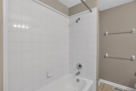 Adosado en venta en Lake Mary, Florida, 2 dormitorios, 101.73 m2 № 2220371 - foto 22