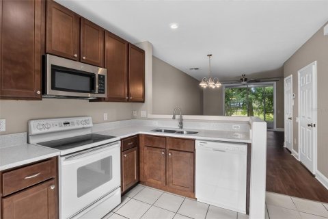 Adosado en venta en Lake Mary, Florida, 2 dormitorios, 101.73 m2 № 2220371 - foto 4