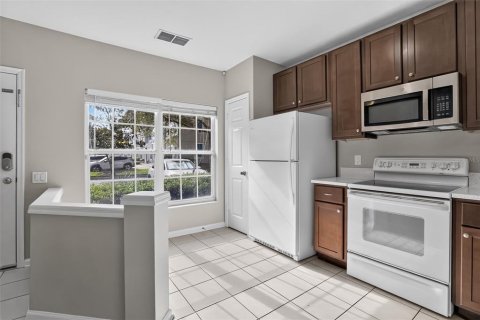 Adosado en venta en Lake Mary, Florida, 2 dormitorios, 101.73 m2 № 2220371 - foto 7