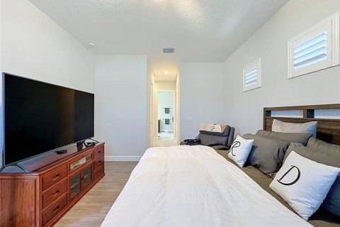 House in Mount Dora, Florida 3 bedrooms, 193.61 sq.m. № 2237857 - photo 26