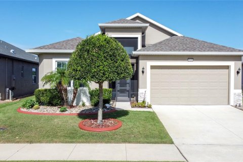 Casa en Mount Dora, Florida 3 dormitorios, 193.61 m2 № 2237857