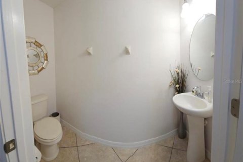 Townhouse in Wesley Chapel, Florida 3 bedrooms, 165.09 sq.m. № 2119188 - photo 12