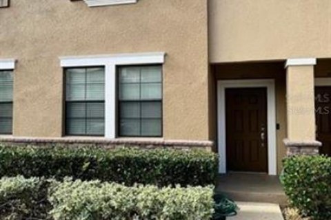 Townhouse in Wesley Chapel, Florida 3 bedrooms, 165.09 sq.m. № 2119188 - photo 3