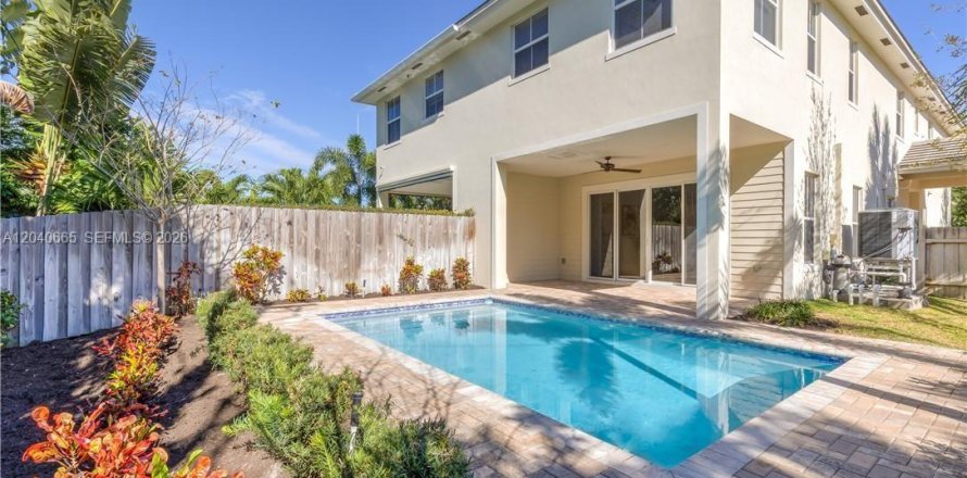 Villa ou maison à Fort Lauderdale, Floride 4 chambres, 248.98 m2 № 2087883