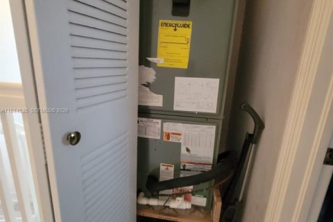 Apartment in Miami, Florida 3 bedrooms, 134.24 sq.m. № 2000942 - photo 19