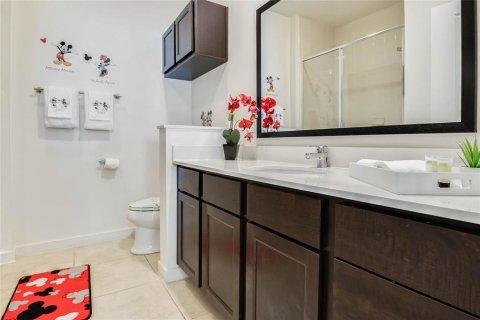 Townhouse in Kissimmee, Florida 3 bedrooms, 136.94 sq.m. № 2305169 - photo 9