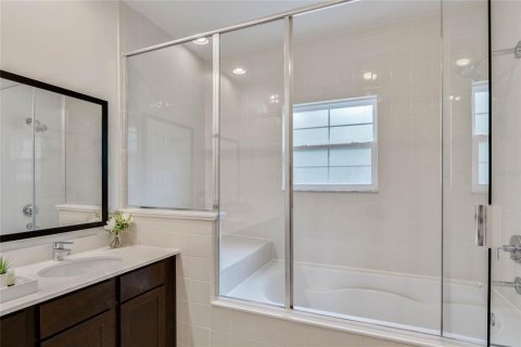 Townhouse in Kissimmee, Florida 3 bedrooms, 136.94 sq.m. № 2305169 - photo 5