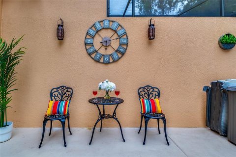 Townhouse in Kissimmee, Florida 3 bedrooms, 136.94 sq.m. № 2305169 - photo 21