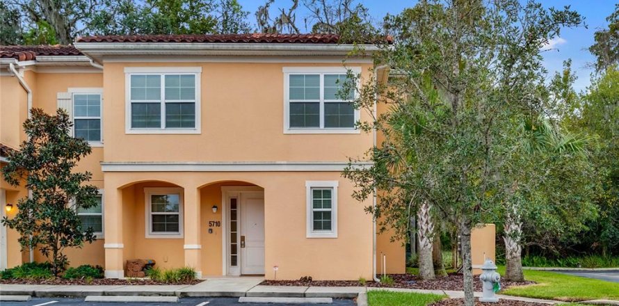 Townhouse in Kissimmee, Florida 3 bedrooms, 136.94 sq.m. № 2305169