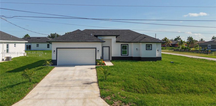 Villa ou maison à Lehigh Acres, Floride 4 chambres № 1977291