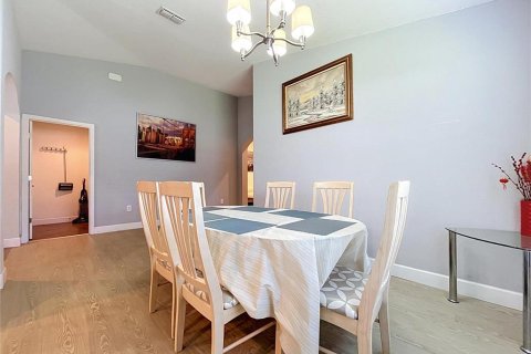 Villa ou maison à vendre à Winter Haven, Floride: 4 chambres, 169.45 m2 № 2321554 - photo 19