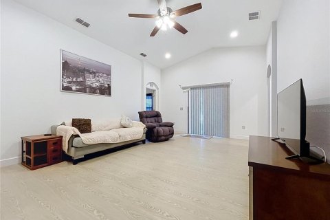 Villa ou maison à vendre à Winter Haven, Floride: 4 chambres, 169.45 m2 № 2321554 - photo 24