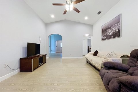 Villa ou maison à vendre à Winter Haven, Floride: 4 chambres, 169.45 m2 № 2321554 - photo 25