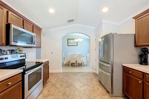 Villa ou maison à vendre à Winter Haven, Floride: 4 chambres, 169.45 m2 № 2321554 - photo 8