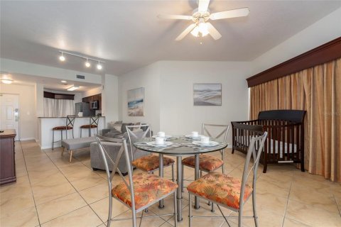 Condo in Orlando, Florida, 2 bedrooms  № 1869626 - photo 11