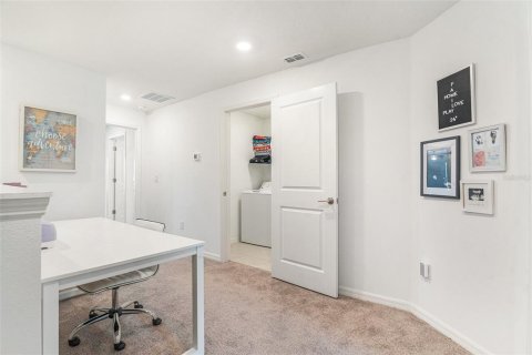 Townhouse in Land O' Lakes, Florida 2 bedrooms, 143.16 sq.m. № 1837891 - photo 14