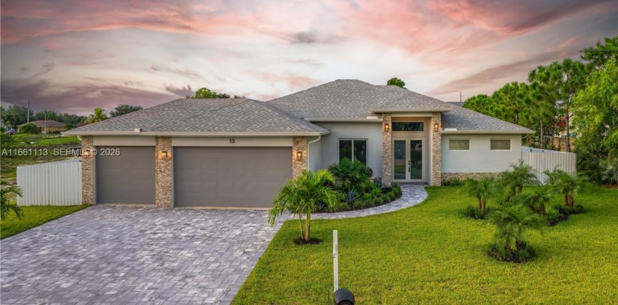Casa en Cape Coral, Florida 4 dormitorios, 272.02 m2 № 2269727