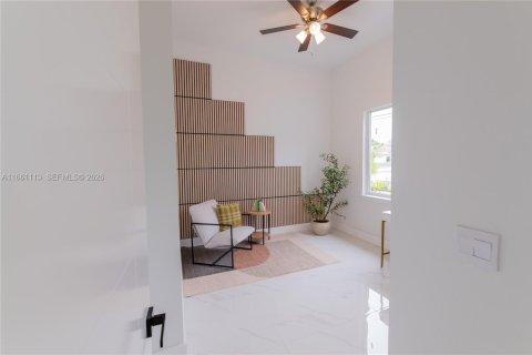 Casa en venta en Cape Coral, Florida, 4 dormitorios, 272.02 m2 № 2269727 - foto 22