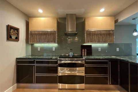 Снять в аренду таунхаус в Сарасота, Флорида 6 комнат, 209.96м2, № 1723893 - фото 10