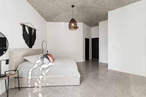 Copropriété à vendre à Miami, Floride: 2 chambres, 119.66 m2 № 1867674 - photo 12