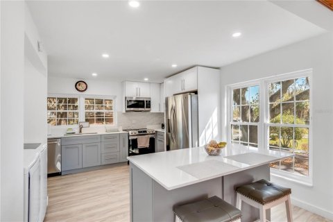 Casa en venta en Ocala, Florida, 3 dormitorios, 261.24 m2 № 2134660 - foto 7