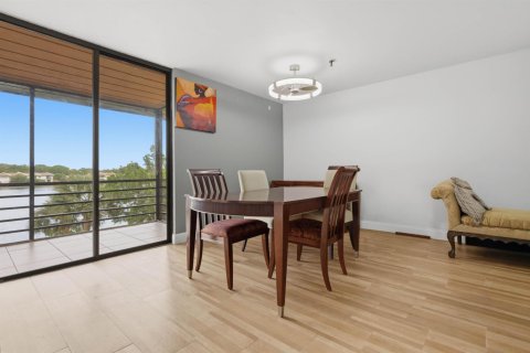 Condominio en venta en Miami, Florida, 2 dormitorios, 116.41 m2 № 2182373 - foto 3