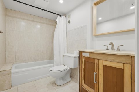Condominio en venta en Miami, Florida, 2 dormitorios, 116.41 m2 № 2182373 - foto 13