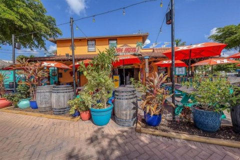 Condo in Sarasota, Florida, 1 bedroom  № 2391019 - photo 27