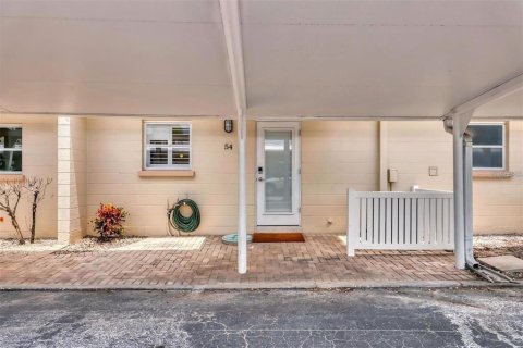 Condo in Sarasota, Florida, 1 bedroom  № 2391019 - photo 2