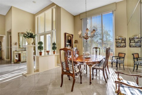 House in Boca Raton, Florida 3 bedrooms, 315.03 sq.m. № 1473912 - photo 15