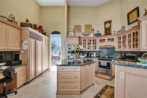 House in Boca Raton, Florida 3 bedrooms, 315.03 sq.m. № 1473912 - photo 22