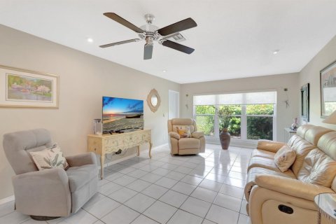 Condominio en venta en Delray Beach, Florida, 2 dormitorios, 107.3 m2 № 2078554 - foto 17