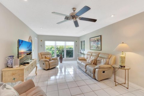 Condominio en venta en Delray Beach, Florida, 2 dormitorios, 107.3 m2 № 2078554 - foto 16