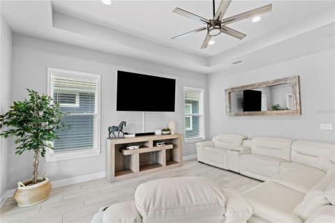 Casa en alquiler en Gainesville, Florida, 3 dormitorios, 185.9 m2 № 1917355 - foto 10