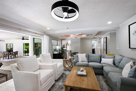 Villa ou maison à vendre à Sarasota, Floride: 3 chambres, 232.07 m2 № 2148672 - photo 16