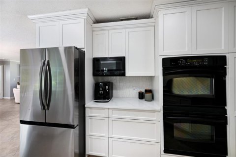 Villa ou maison à vendre à Sarasota, Floride: 3 chambres, 232.07 m2 № 2148672 - photo 15