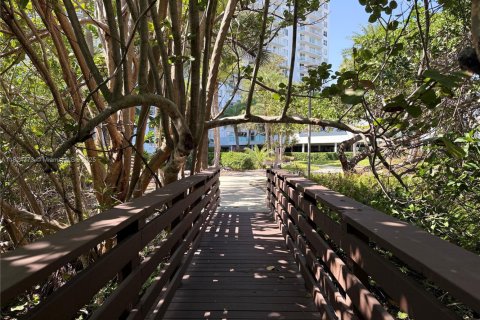 Copropriété à louer à Aventura, Floride: 2 chambres, 136.19 m2 № 1790645 - photo 20