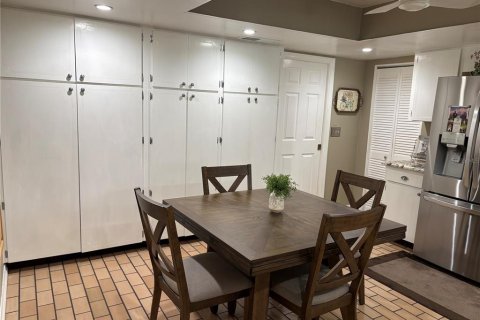 Villa ou maison à vendre à Altamonte Springs, Floride: 4 chambres, 238.94 m2 № 2403173 - photo 6