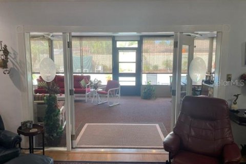 Villa ou maison à vendre à Altamonte Springs, Floride: 4 chambres, 238.94 m2 № 2403173 - photo 11
